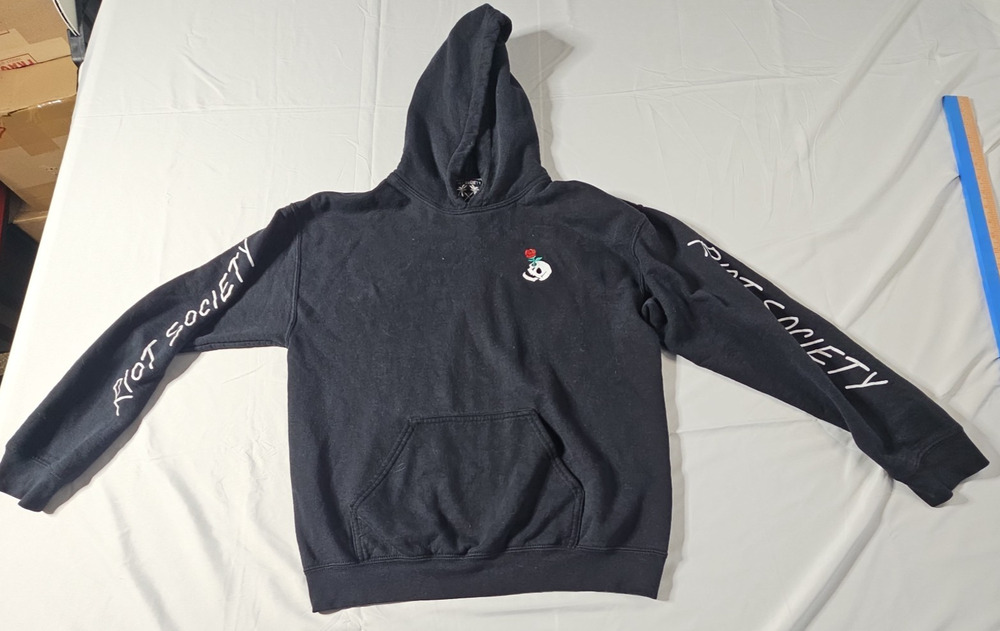 Riot Society Hoodie Size M Skull Rose Pullover Streetwear Y2K